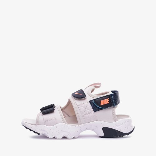 Nike Canyon