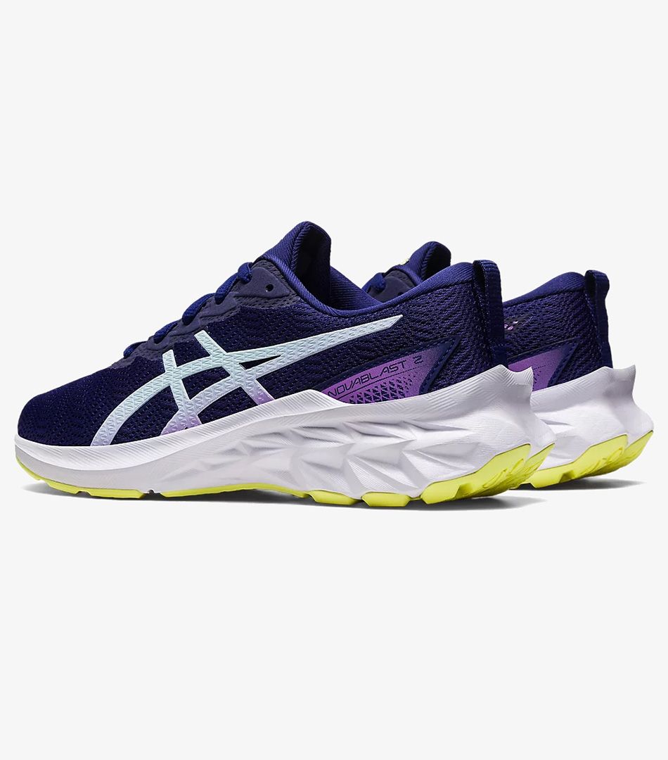 Asics Novablast 2