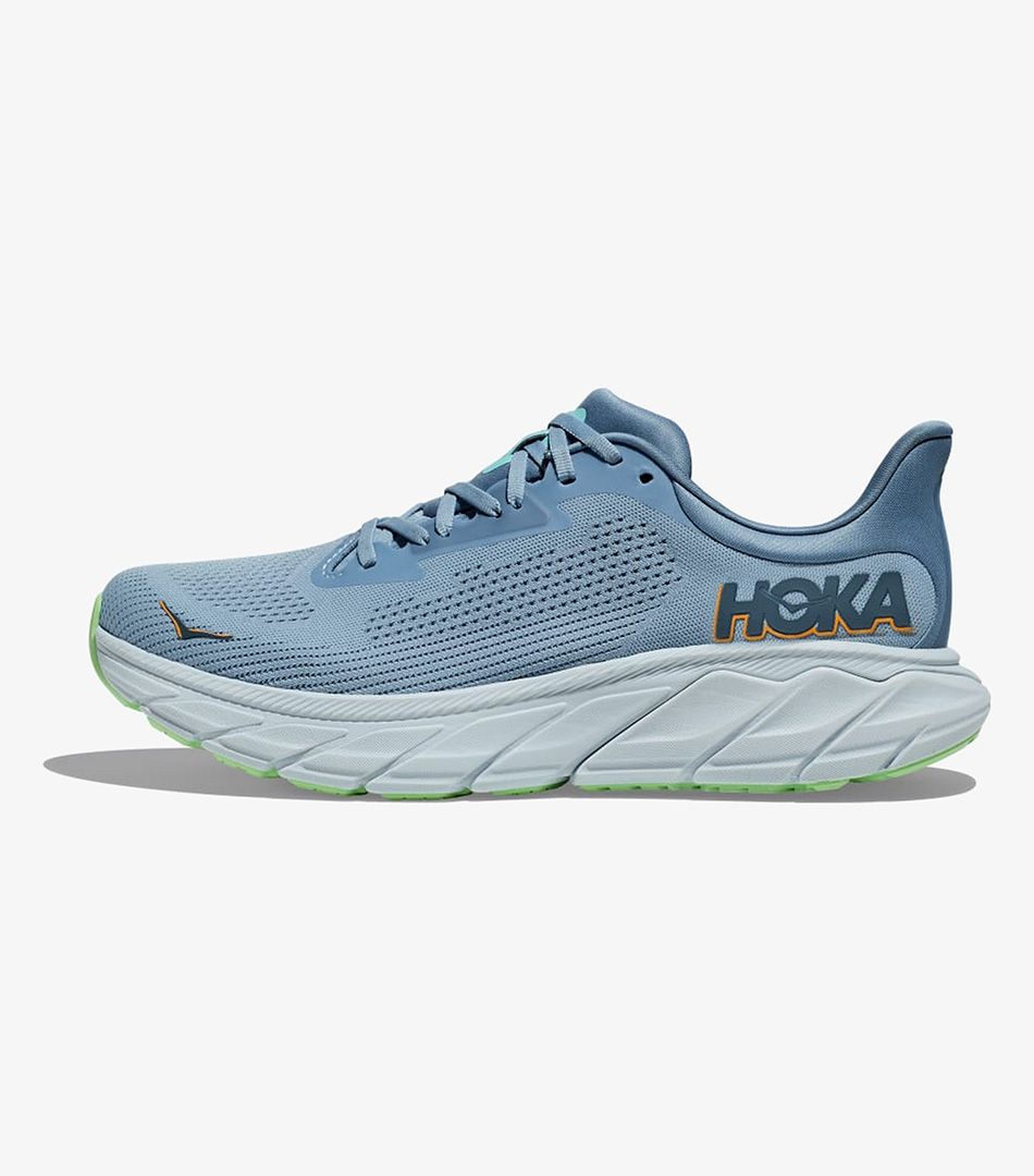 Hoka One One Arahi 7