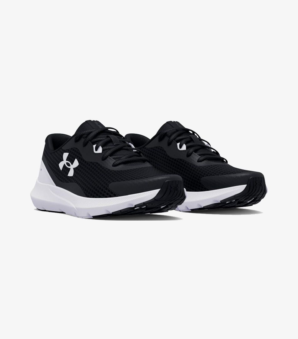 Under Armour Surge 3