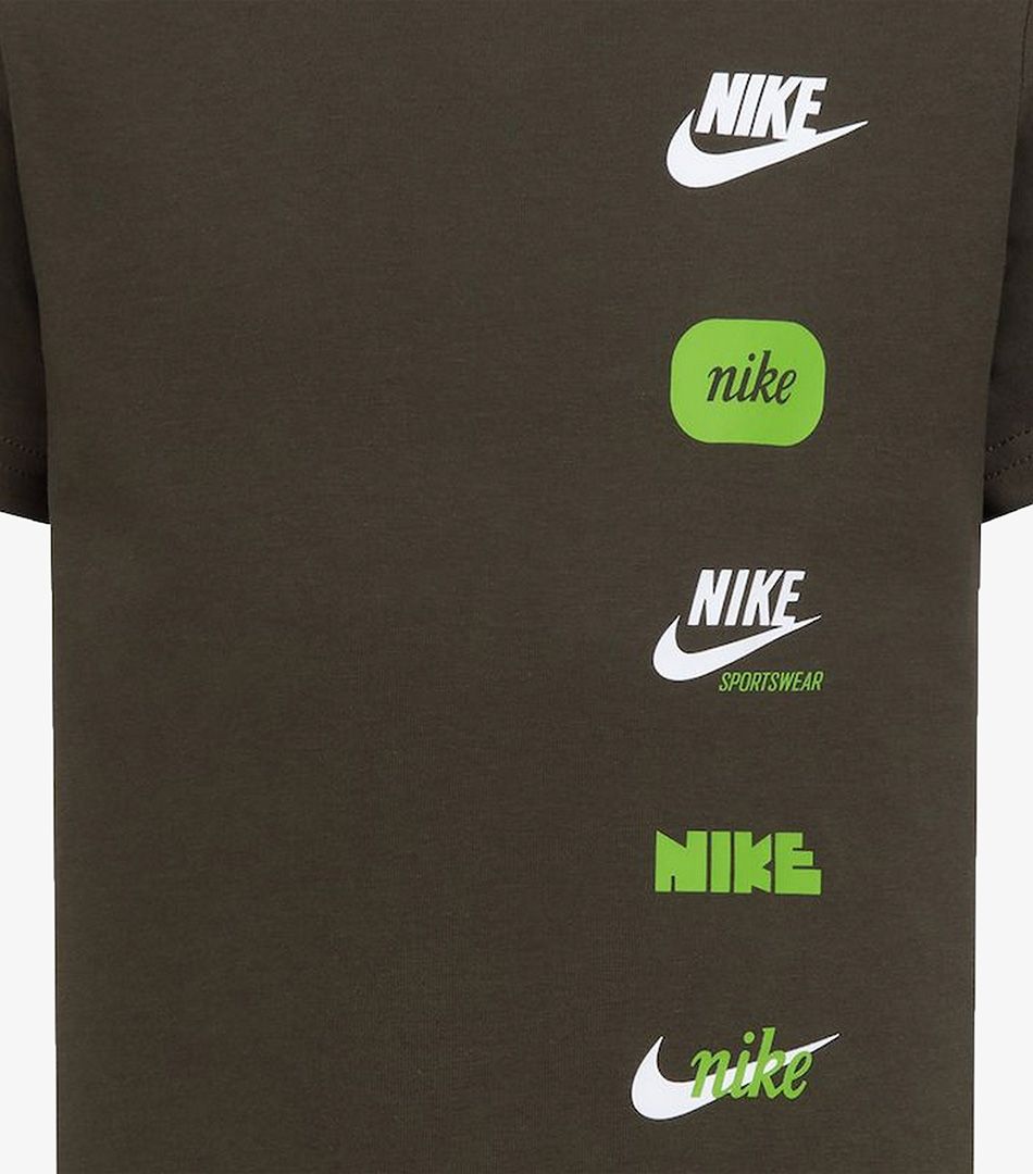 Nike NKB Club+ Badge Tshirt