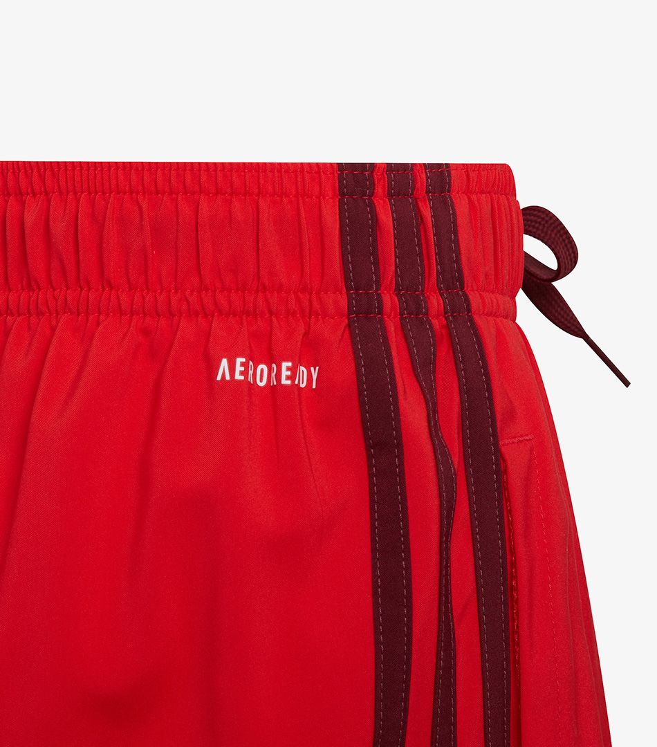 Adidas Essentials Chelsea 3 Stripes Short