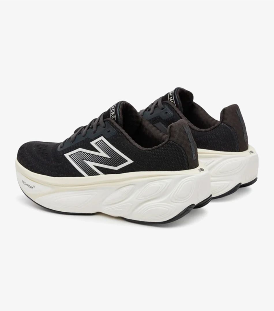 New Balance Fresh Foam x More v5