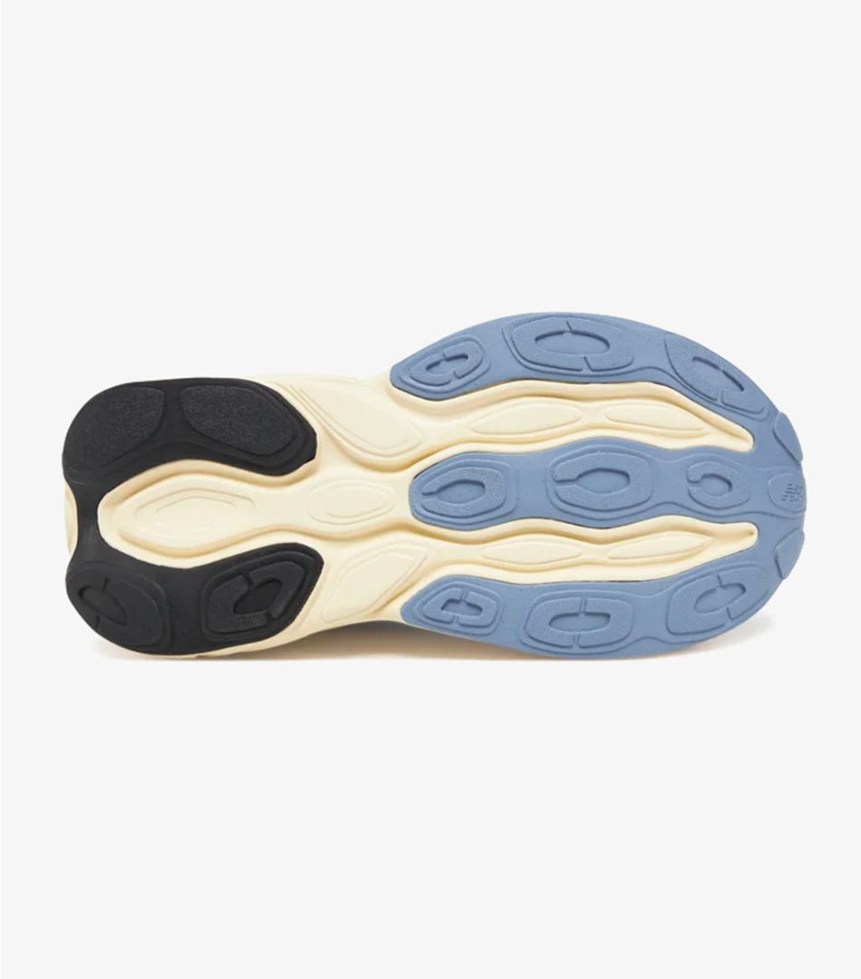 New Balance Fresh Foam X More V5